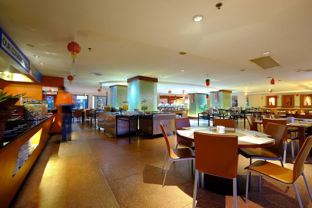 Ap Premier Batam Hotel Nagoya Exterior photo