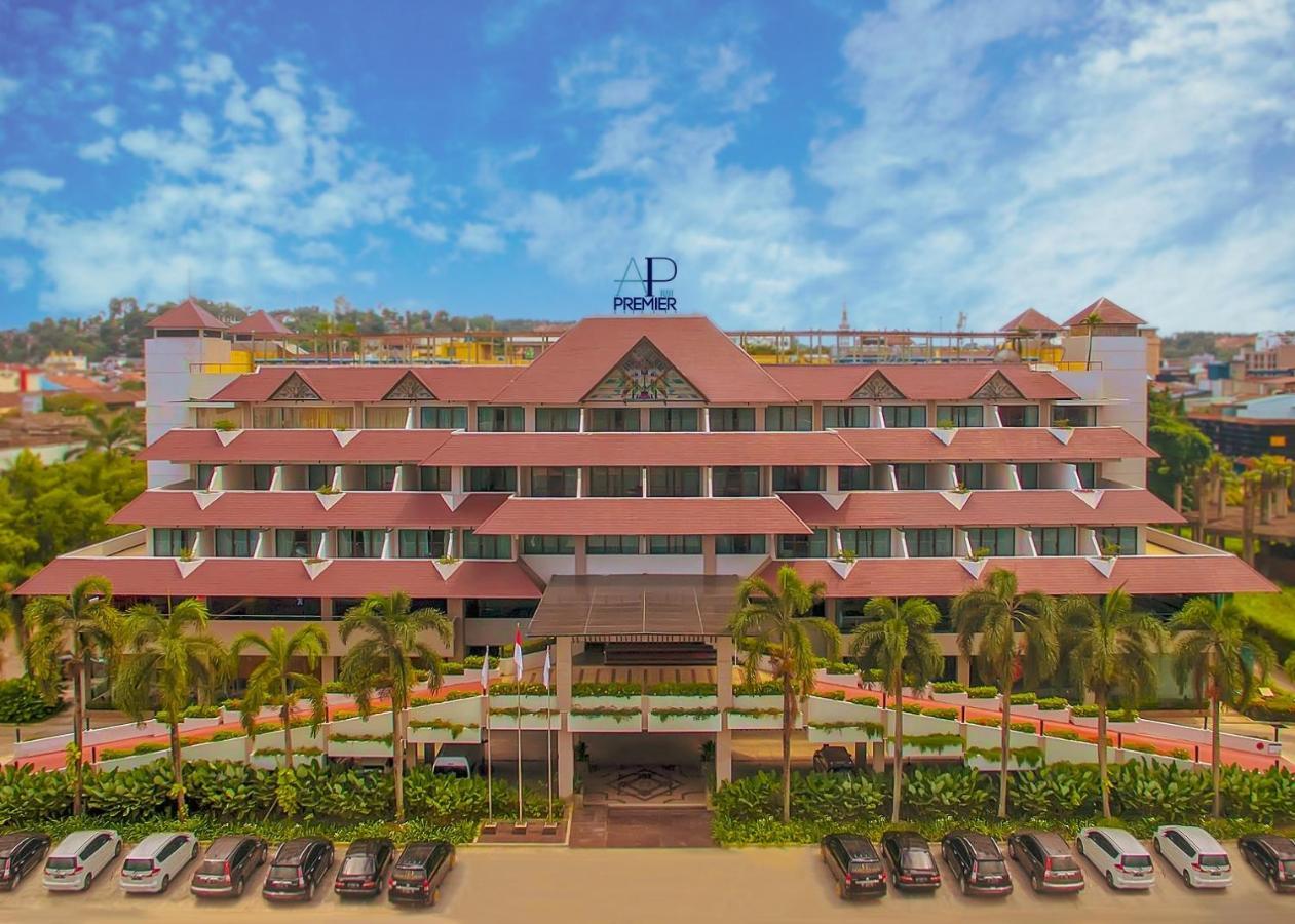 Ap Premier Batam Hotel Nagoya Exterior photo