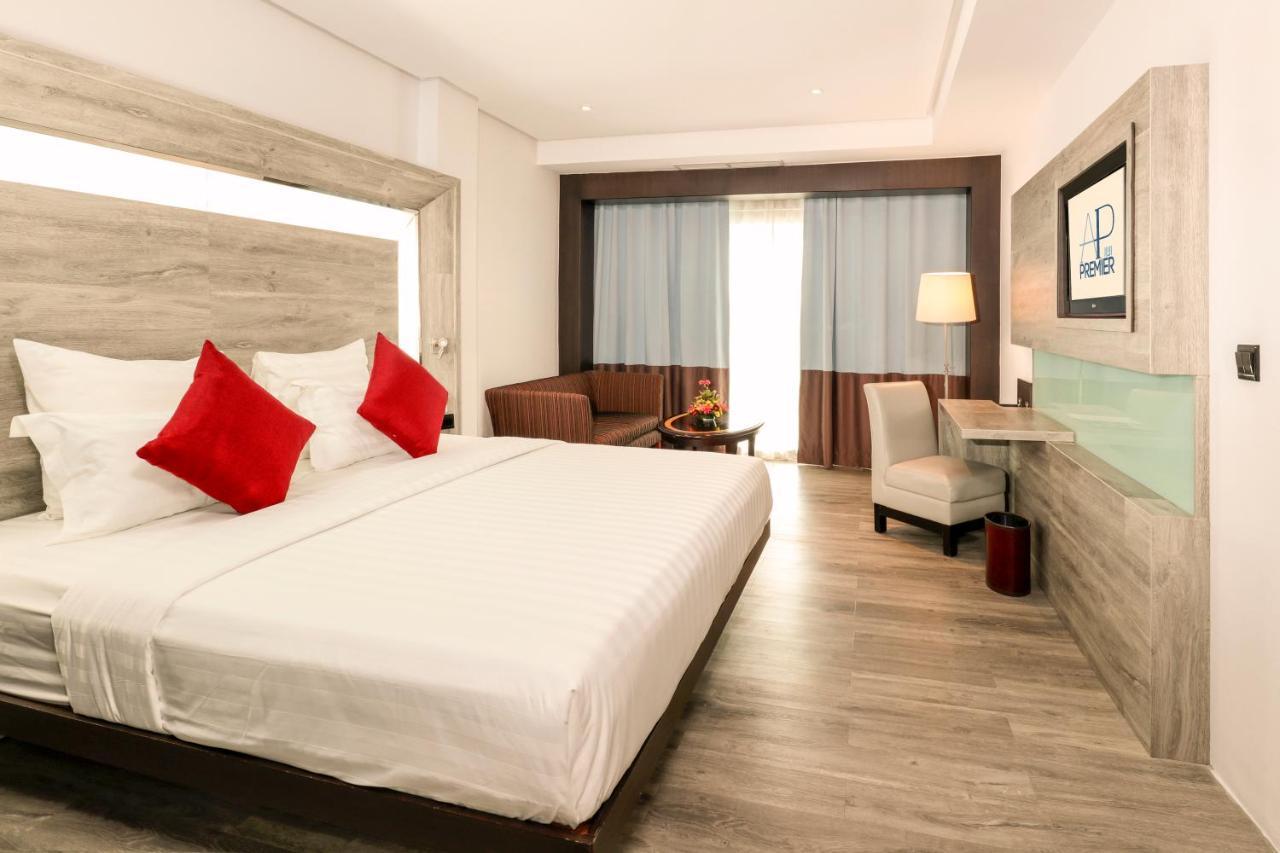 Ap Premier Batam Hotel Nagoya Exterior photo