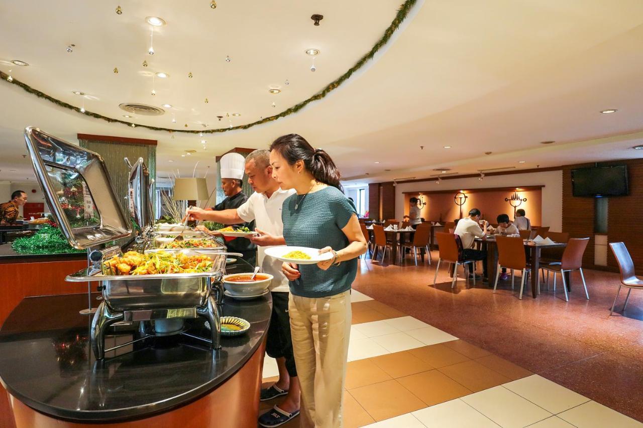 Ap Premier Batam Hotel Nagoya Exterior photo