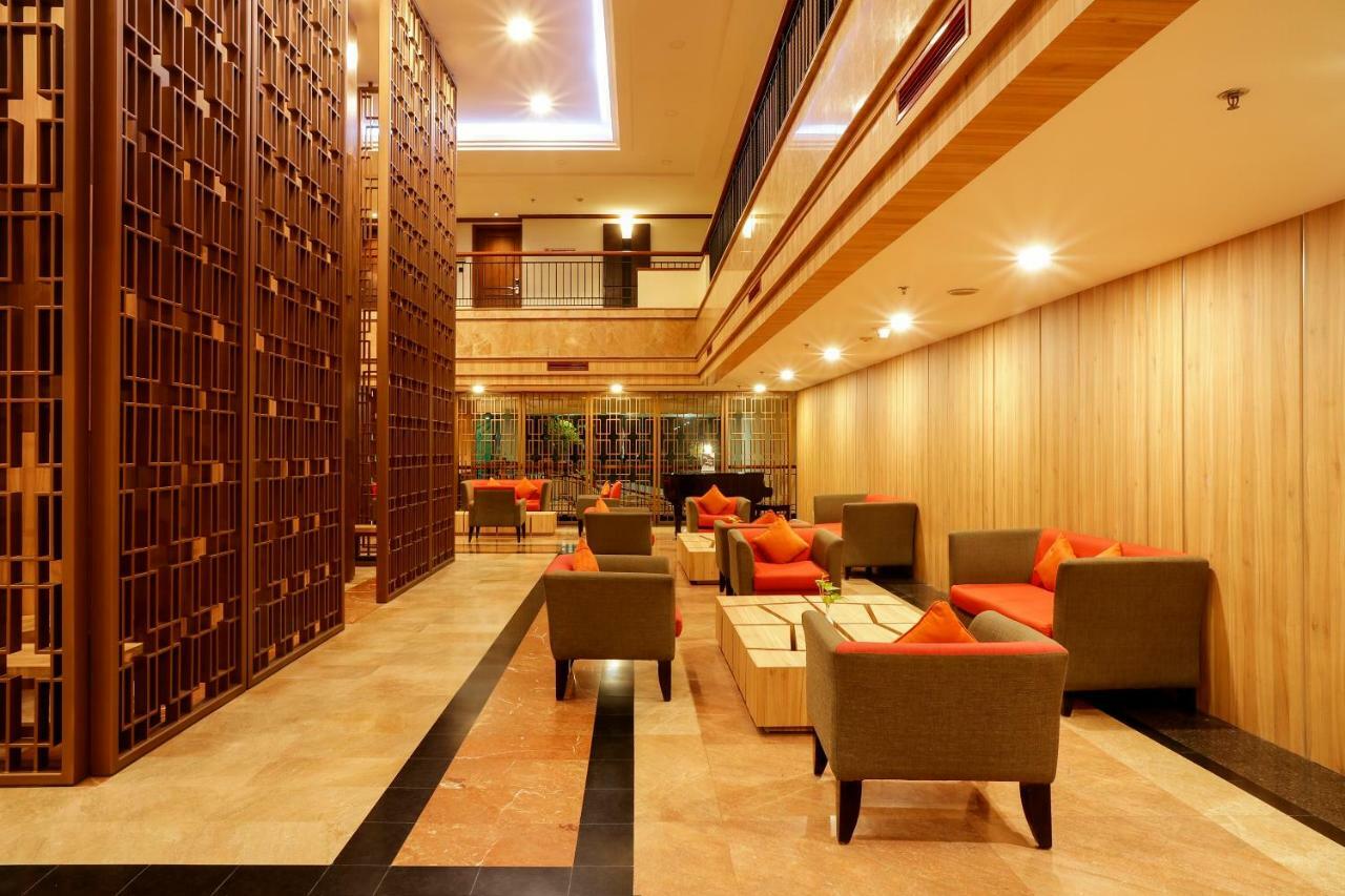 Ap Premier Batam Hotel Nagoya Exterior photo